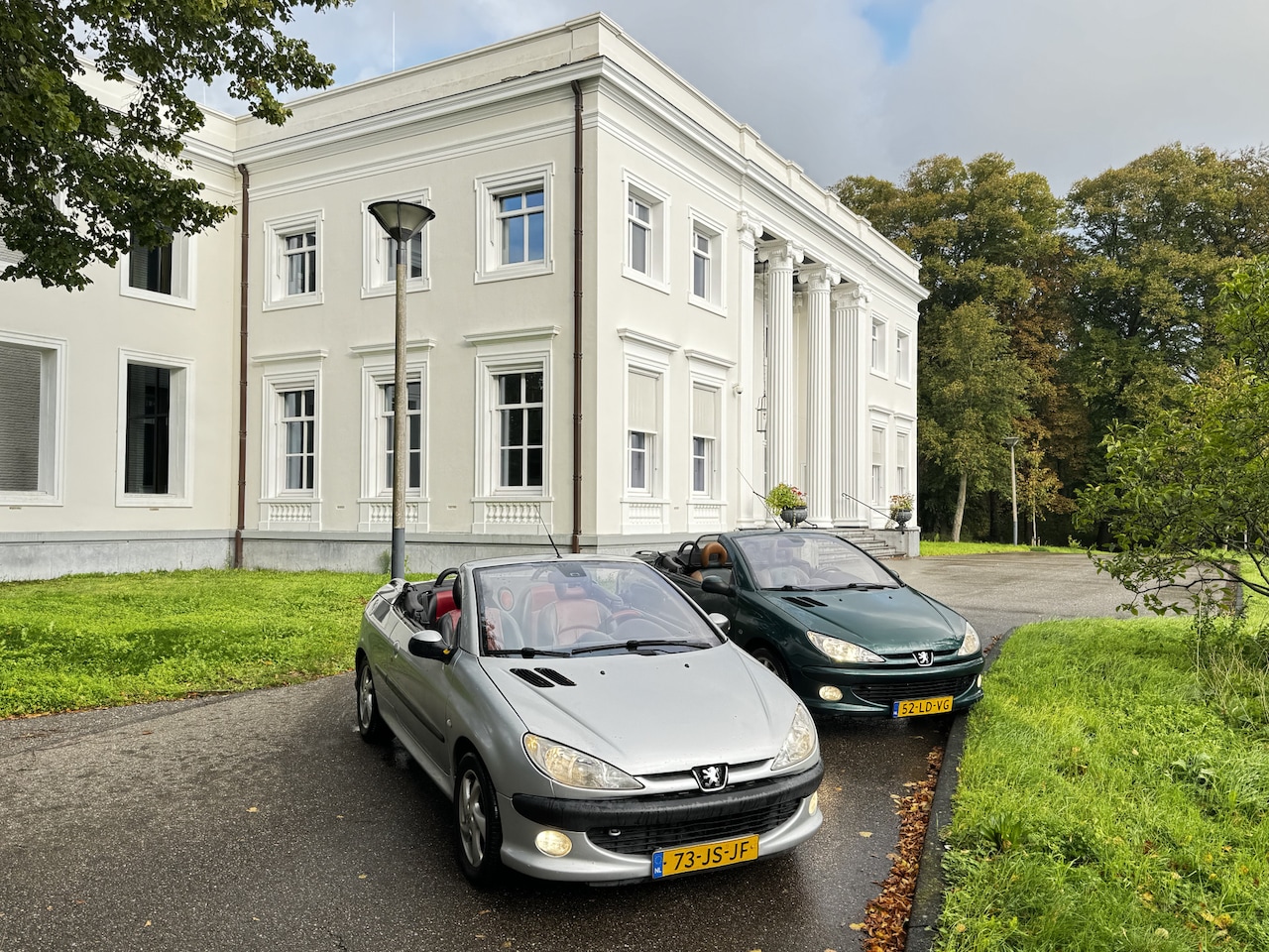 Peugeot 206 CC - 1.6-16V cabrio, ( 2x ! ) - AutoWereld.nl