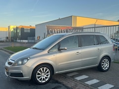 Opel Zafira - 2.2 Cosmo 7pers./Trekhk/Cruise
