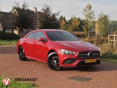 Mercedes-Benz CLA-Klasse - 250 e AMG Line | Black Optic | Camera | Sfeerverlichting | Sportstoelen | 19 Inch | NL-Aut
