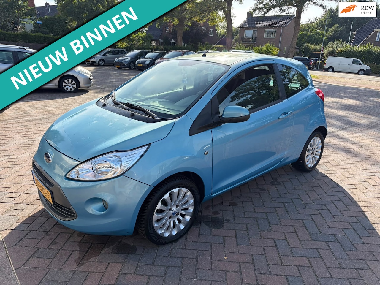 Ford Ka - 1.2 Titanium LEUKE AUTO RIJDT EN SCHAKELT GOED - AutoWereld.nl