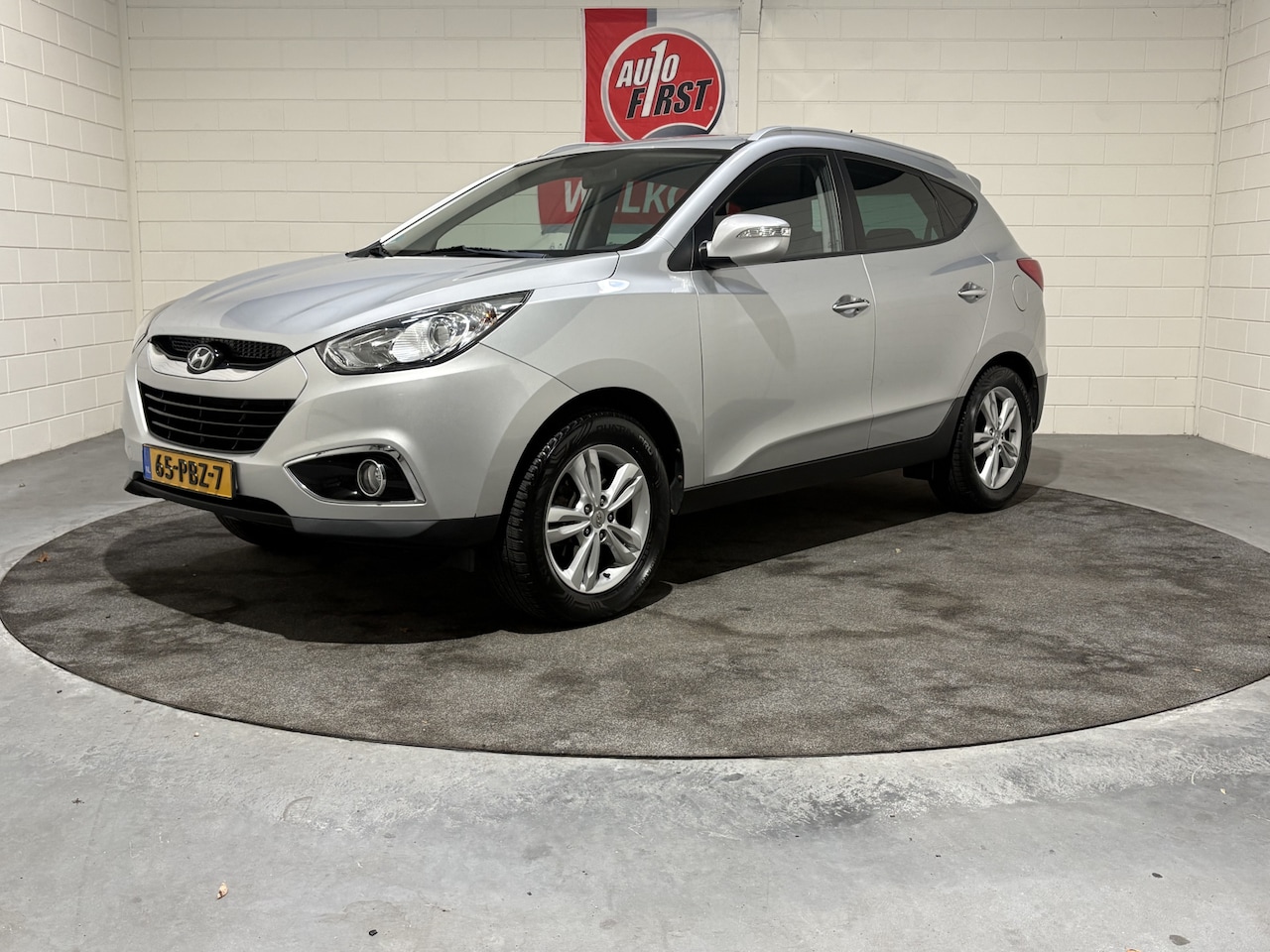 Hyundai ix35 - 2.0i Style 2.0i Style, 2e eigenaar, Clima, Cruise, All season, Trekhaak, Prijs incl. Apk, beurt en 3 - AutoWereld.nl