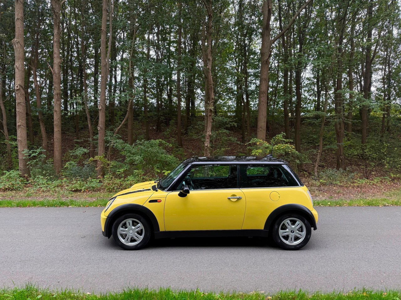 MINI 3-Deurs - 1.6 One Pepper, Airco, Apk! - AutoWereld.nl