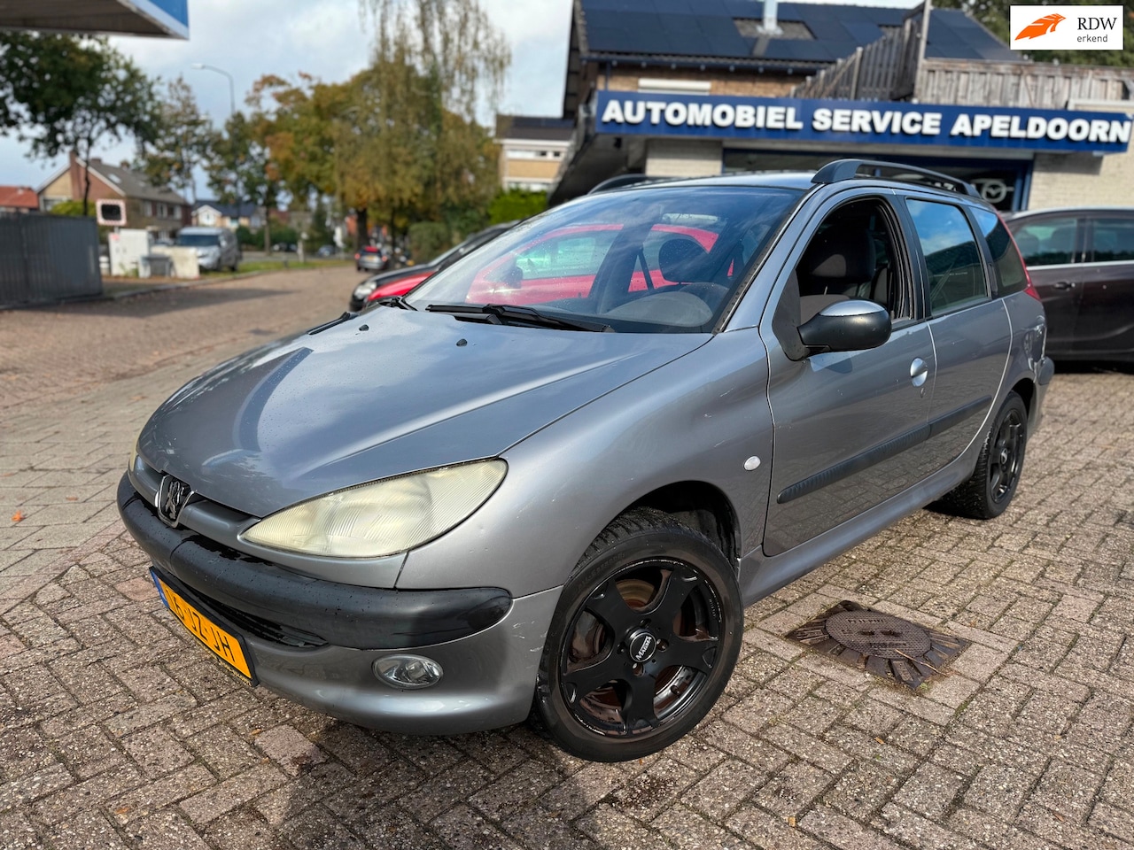 Peugeot 206 SW - 1.4 X-line * NW. APK*AIRCO*ELEKTR. RAMEN*STUURBEKR. * - AutoWereld.nl