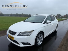 SEAT Leon - 1.2 TSI Style dsg xenon- led leder