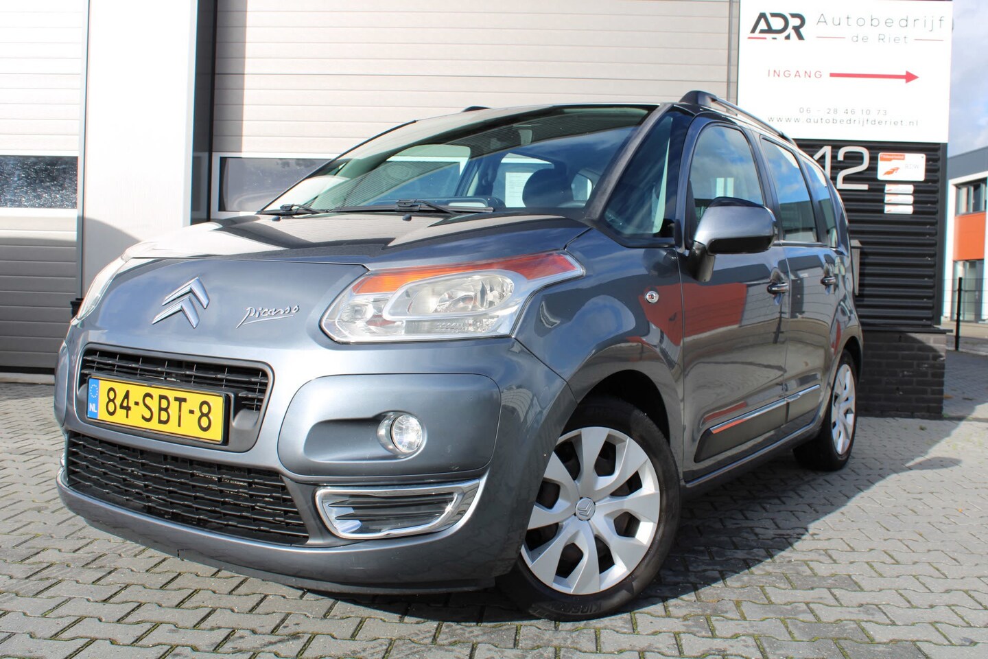 Citroën C3 Picasso - 1.4 VTi Exclusive|CRUISECONTROL|PDC ACHTER|TREKHAAK|NETJE - AutoWereld.nl