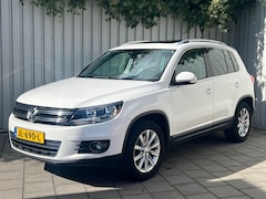Volkswagen Tiguan - 1.4 TSI Comfort&Design 4Motion|Open/Schuifdak|