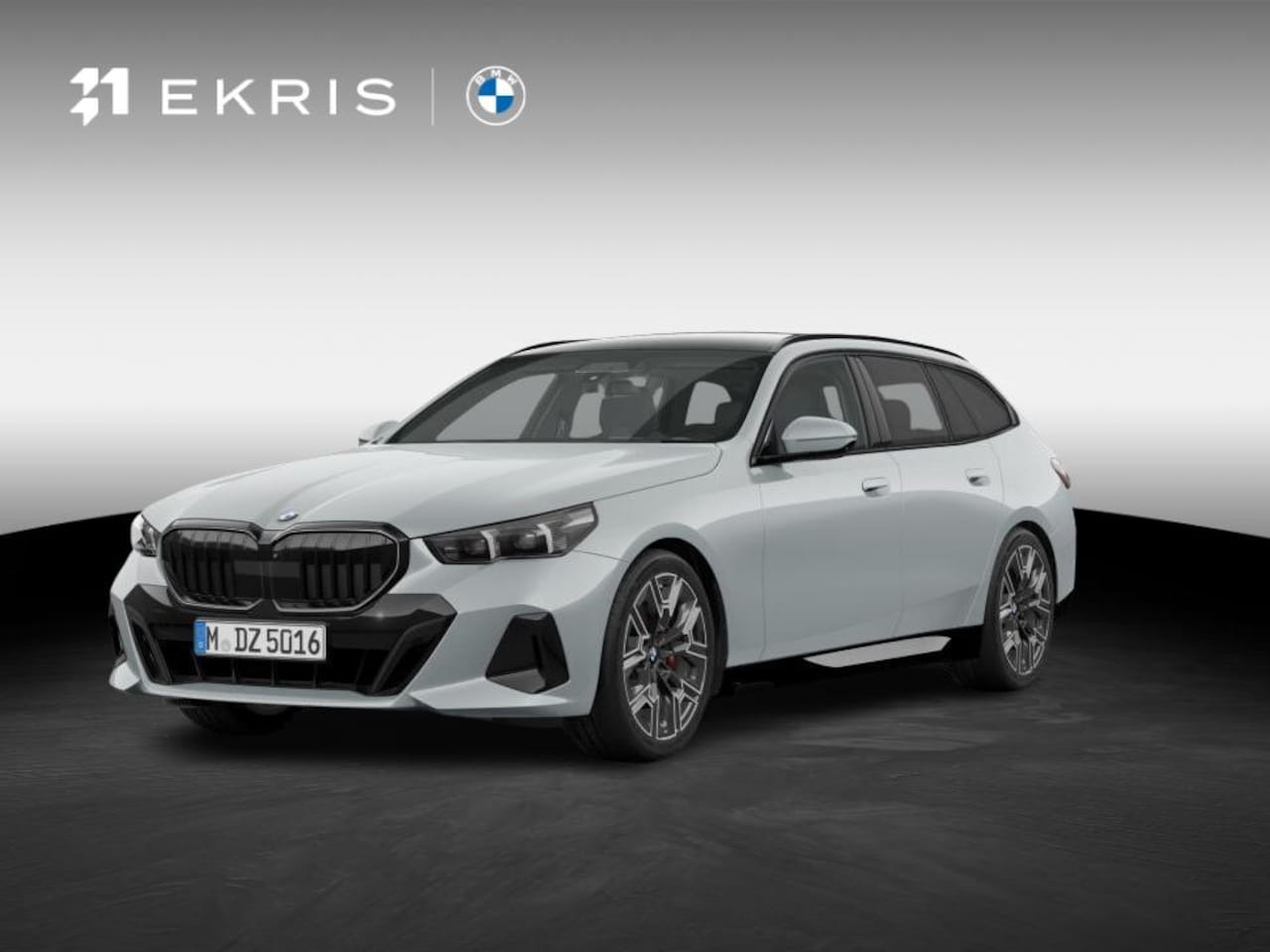BMW 5-serie Touring - 520i M Sportpakket Pro | Comfort Pack | Innovation Pack | Travel Pack | Bowers& Wilkins - AutoWereld.nl