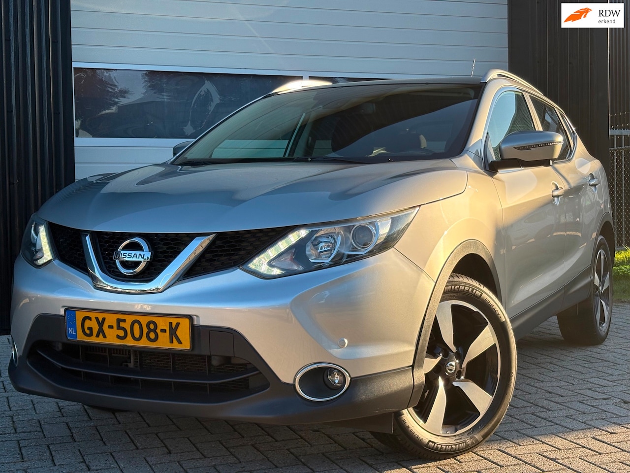 Nissan Qashqai - 1.2 Connect Edition 1.2 Connect Edition - AutoWereld.nl