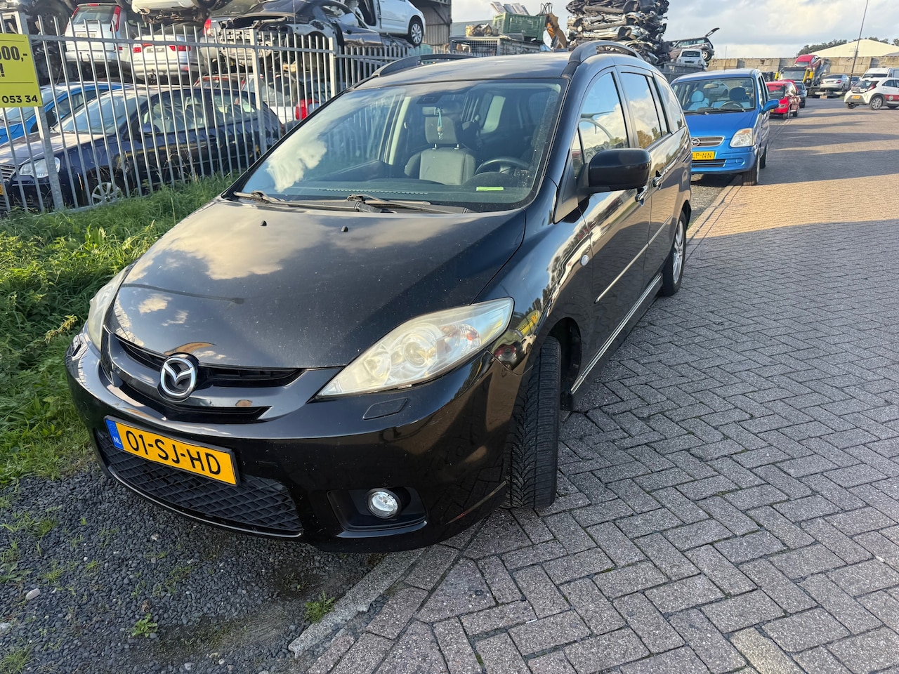 Mazda 5 - 2.0 Active export ! 7 persoons - AutoWereld.nl
