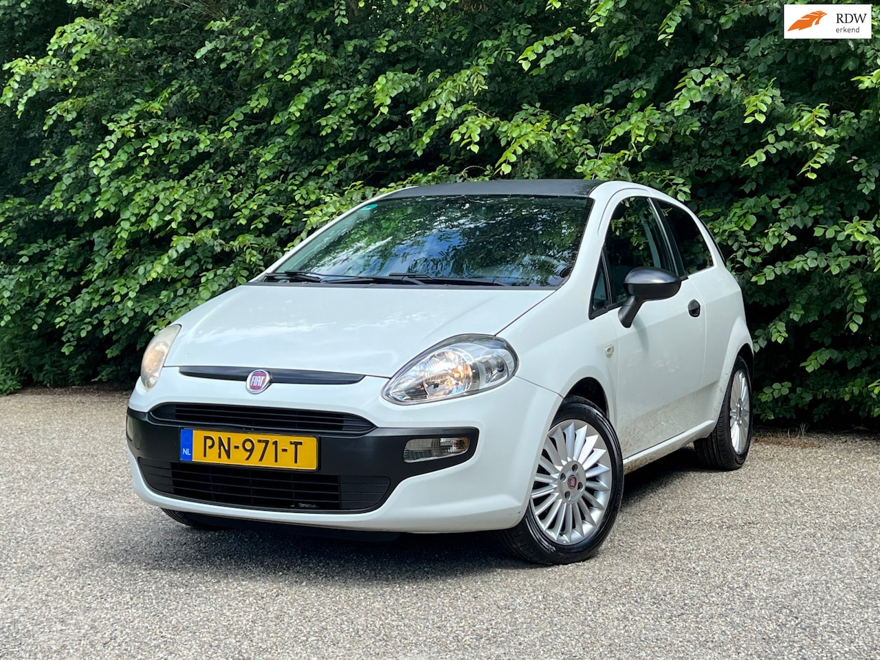 Fiat Punto Evo - 1.2 Active | Lange APK + Airco Nu € 1.750,- !!! - AutoWereld.nl