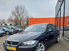 BMW 3-serie - 318i Business Line
