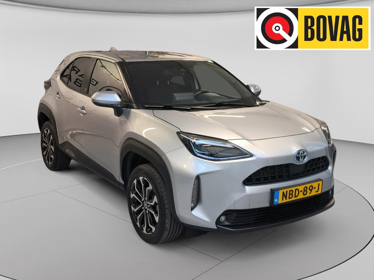 Toyota Yaris Cross - 1.5 Hybrid Explore Stoel- & Stuurverwarming | Navigatie | CarPlay | Camera | ACC | Dodehoe - AutoWereld.nl