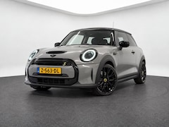 MINI Electric - Electric Collection 33 kWh (LED, CRUISE, NAVI, UNION JACK, 18INCH)