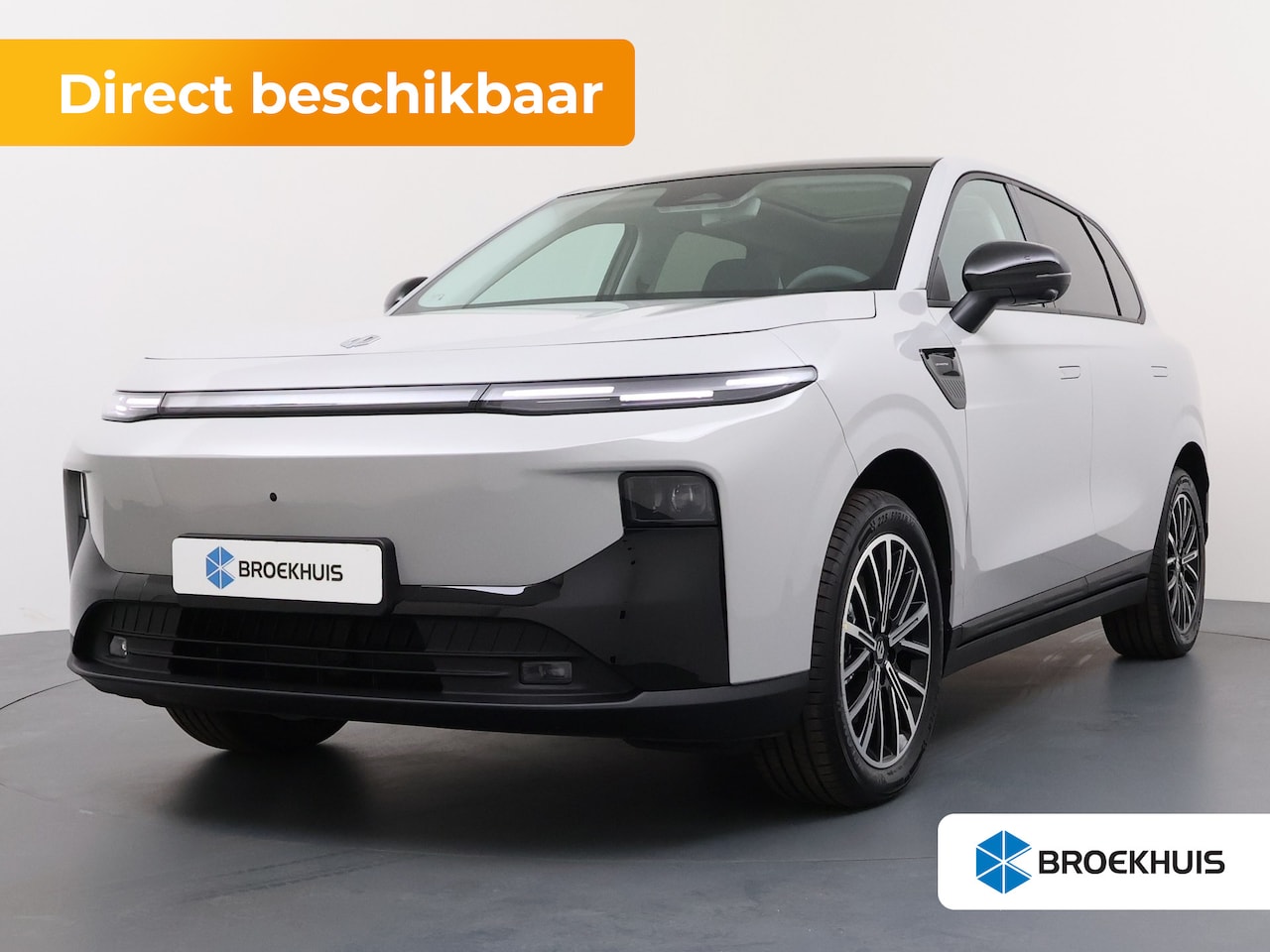 Leapmotor B10 - Design ProMax 67.1 kWh | €1000,- korting !! | Vanaf €499,- Private Lease per maand ! | Ach - AutoWereld.nl