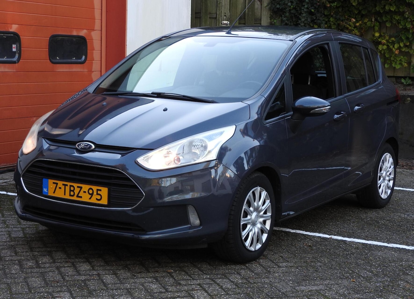 Ford B-Max - 1.0 EcoBoost Style 1.0 EcoBoost Style - AutoWereld.nl