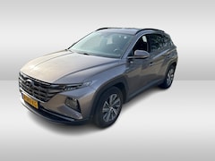 Hyundai Tucson - 1.6 T-GDI MHEV Comfort Smart / Trekhaak / Camera / CarPlay / Keyless / 19'' / Navigatie /