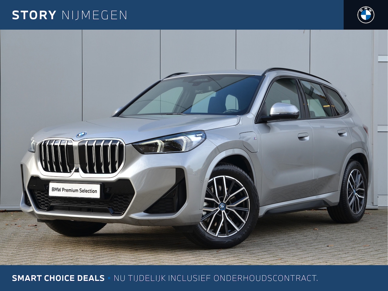 BMW X1 - xDrive30e M Sport Automaat / Trekhaak / Sportstoelen / M Adaptief onderstel / Adaptieve LE - AutoWereld.nl