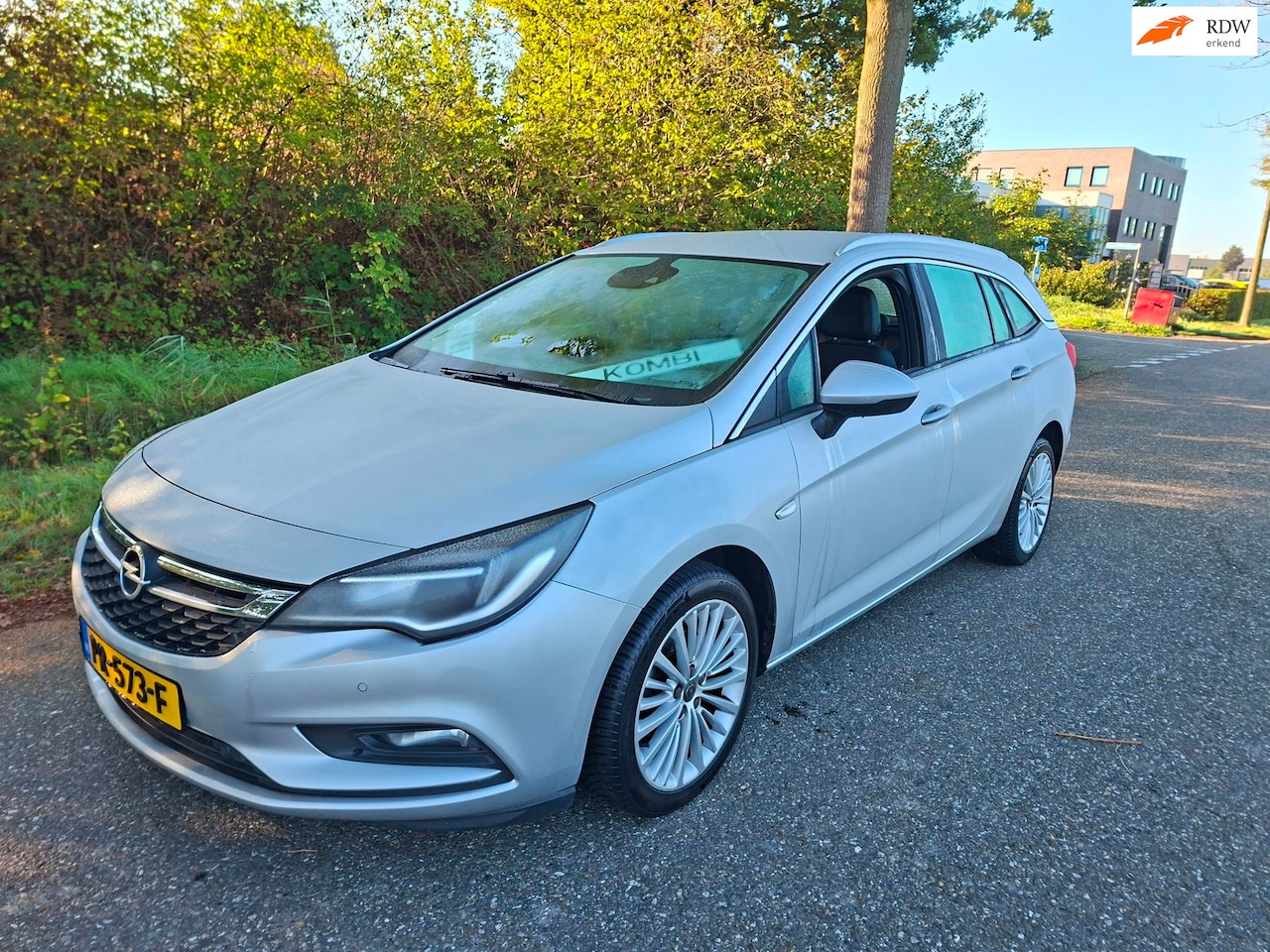 Opel Astra Sports Tourer - 1.0 Innovation heel mooi veel extras goed onderh. - AutoWereld.nl