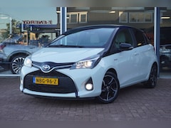 Toyota Yaris - 1.5 Hybrid Dynamic Bi-Tone Automaat | Navigatie | Elek. pakket | Camera | Vol opties | Inr