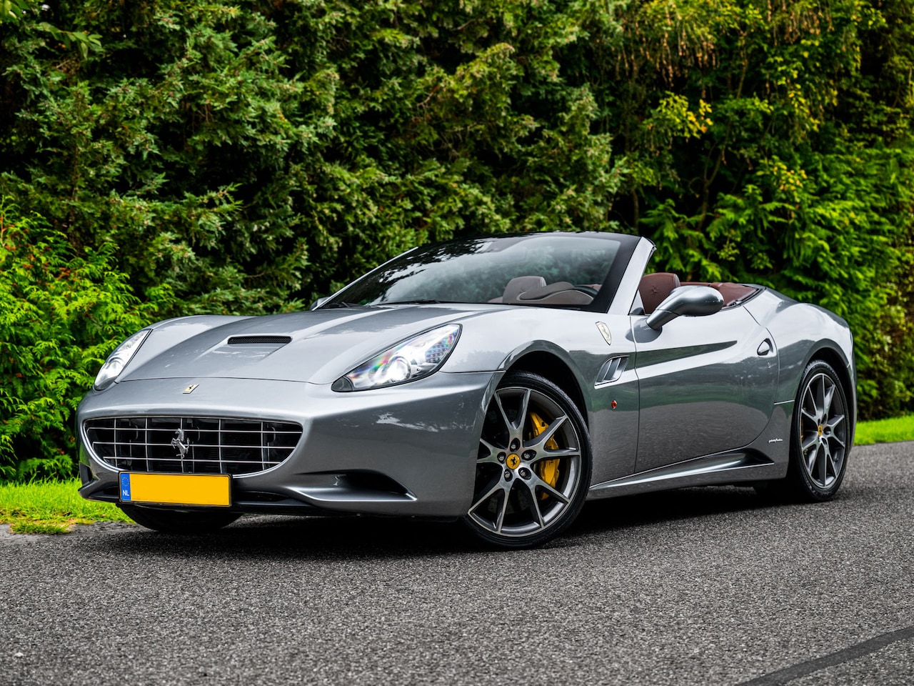 Ferrari California - 4.3 V8 HELE 4.3 V8 HELE - AutoWereld.nl