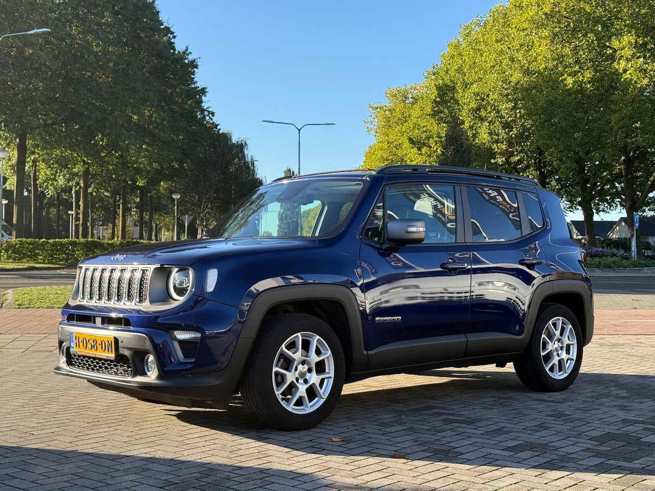 Jeep Renegade - Limited 1.0T | Open Dak | Trekhaak | - AutoWereld.nl