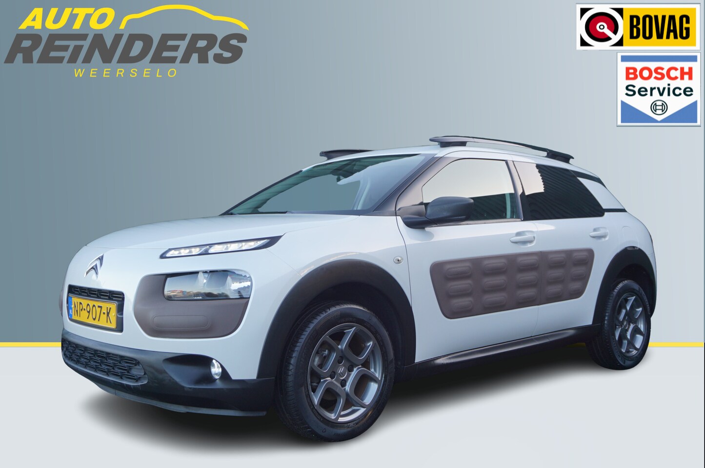 Citroën C4 Cactus - 1.2 PureTech Shine + Camera/ Airco/ Navi/ Trekhaak/ Nwe distributieriem/ Garantie! - AutoWereld.nl