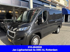 Peugeot Boxer - 330 2.2 BlueHDi 120 L1H1 Premium 1 EIGENAAR/CAMERA/DEALER OND/NW APK