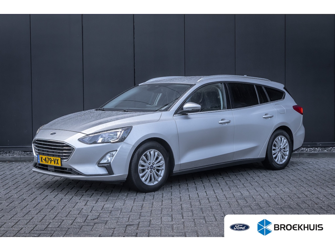 Ford Focus Wagon - 1.0 EcoBoost Titanium X Automaat | Achteruitrijcamera | Airco (automatisch) | Apple Carpla - AutoWereld.nl