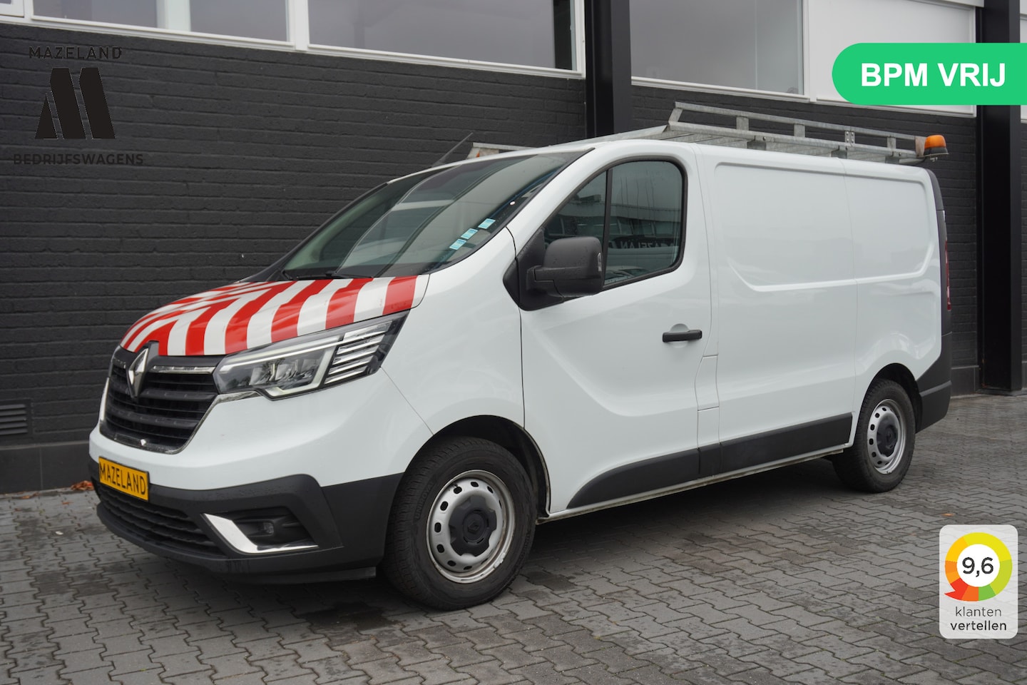 Renault Trafic - 2.0 Blue dCi 130PK EURO 6 - Airco - Navi - Cruise - €16.900,- Excl. - AutoWereld.nl