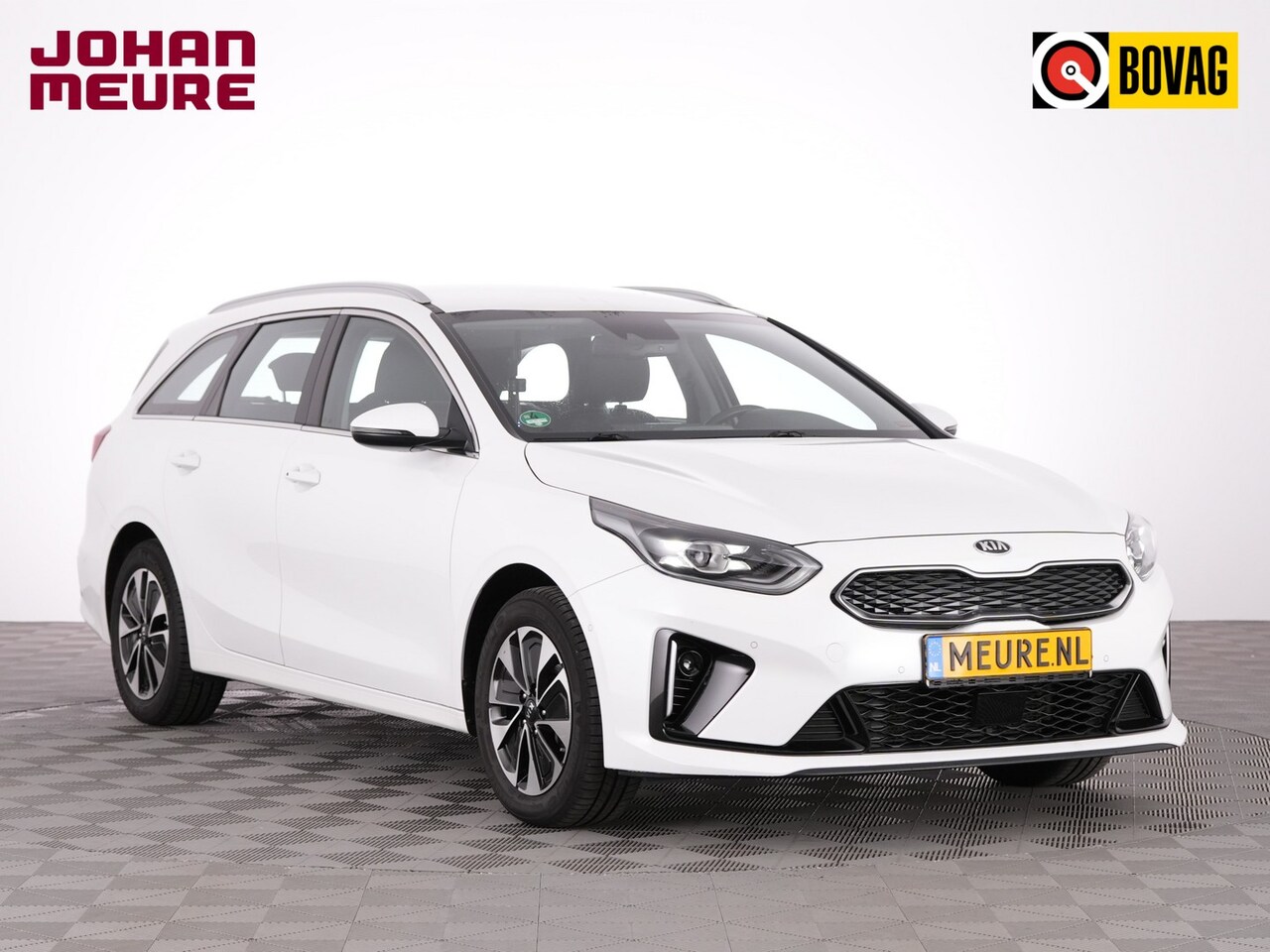 Kia Cee'd Sportswagon - Ceed 1.6 GDI PHEV DynamicPlusLine | Half LEDER | TREKHAAK | Full LED | NAVI | ECC | VELGEN - AutoWereld.nl