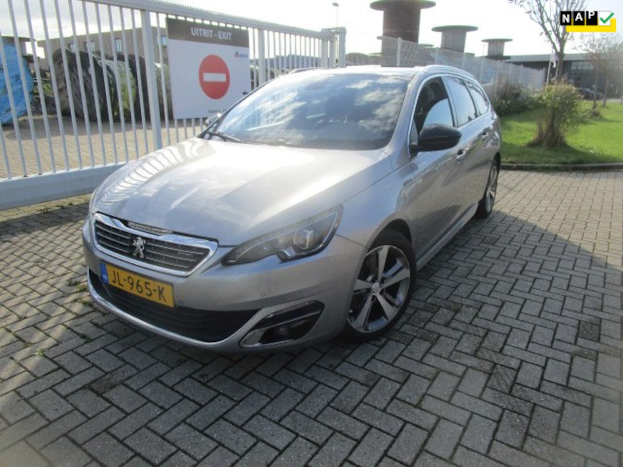 Peugeot 308 SW - 1.2 PureTech GT-line 1.2 PureTech GT-line, Lees tekst! aub!! - AutoWereld.nl