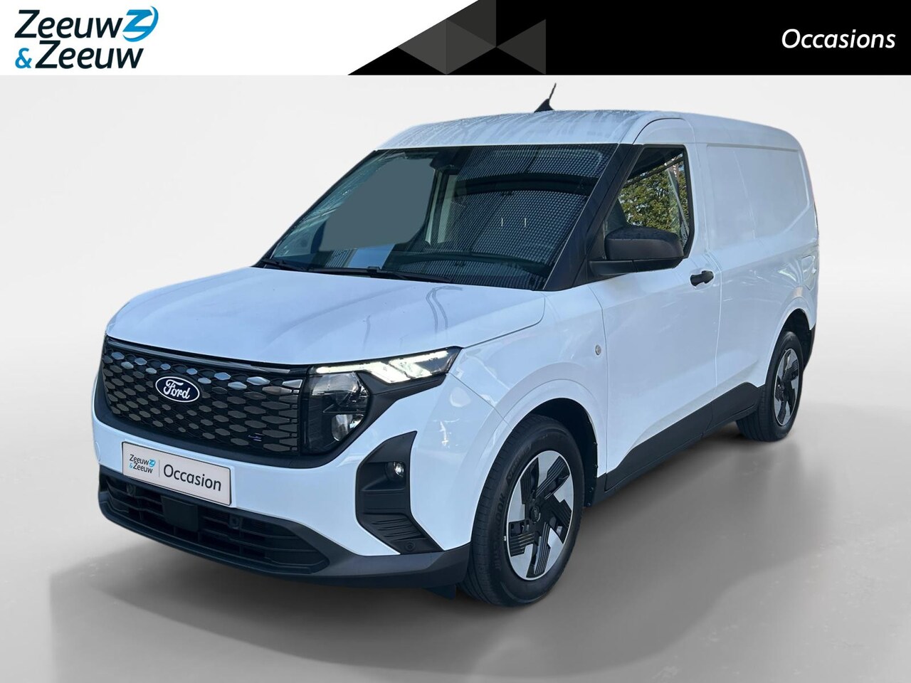 Ford Transit Courier - E-Transit Limited 44 kWh |Trehaak| Camera| Apple Carplay/Android Auto| stuurwiel verwarmd| - AutoWereld.nl