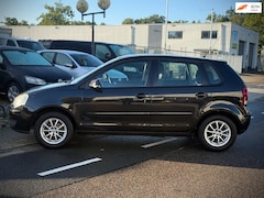 Volkswagen Polo - 1.2-12V Trendline