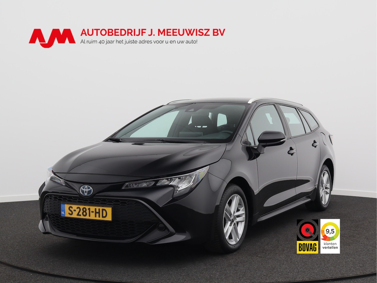 Toyota Corolla Touring Sports - 1.8 Hybrid Active/ lage km/ zeer mooi! - AutoWereld.nl