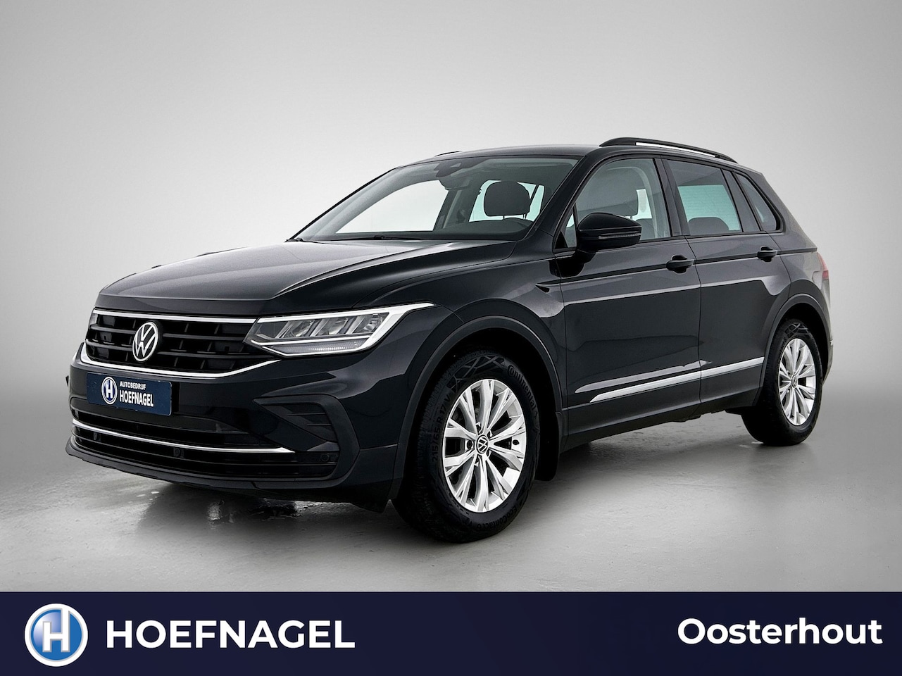 Volkswagen Tiguan - 1.5 TSI Life Automaat | Adaptive Cruise | Stoel/stuurverwarming | CarPlay | Parkeersensore - AutoWereld.nl