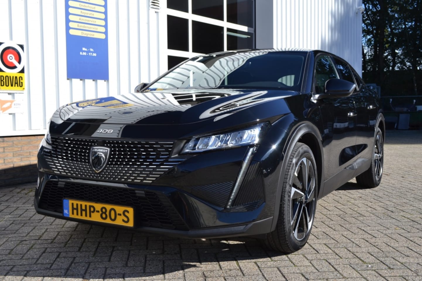 Peugeot 408 - Hybride 145 Allure - AutoWereld.nl