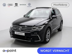 Volkswagen Tiguan - 1.4 TSI eHybrid R-Line Business+ 245 pk Automaat (DSG) | Navigatie | Panoramadak | Trekhaa