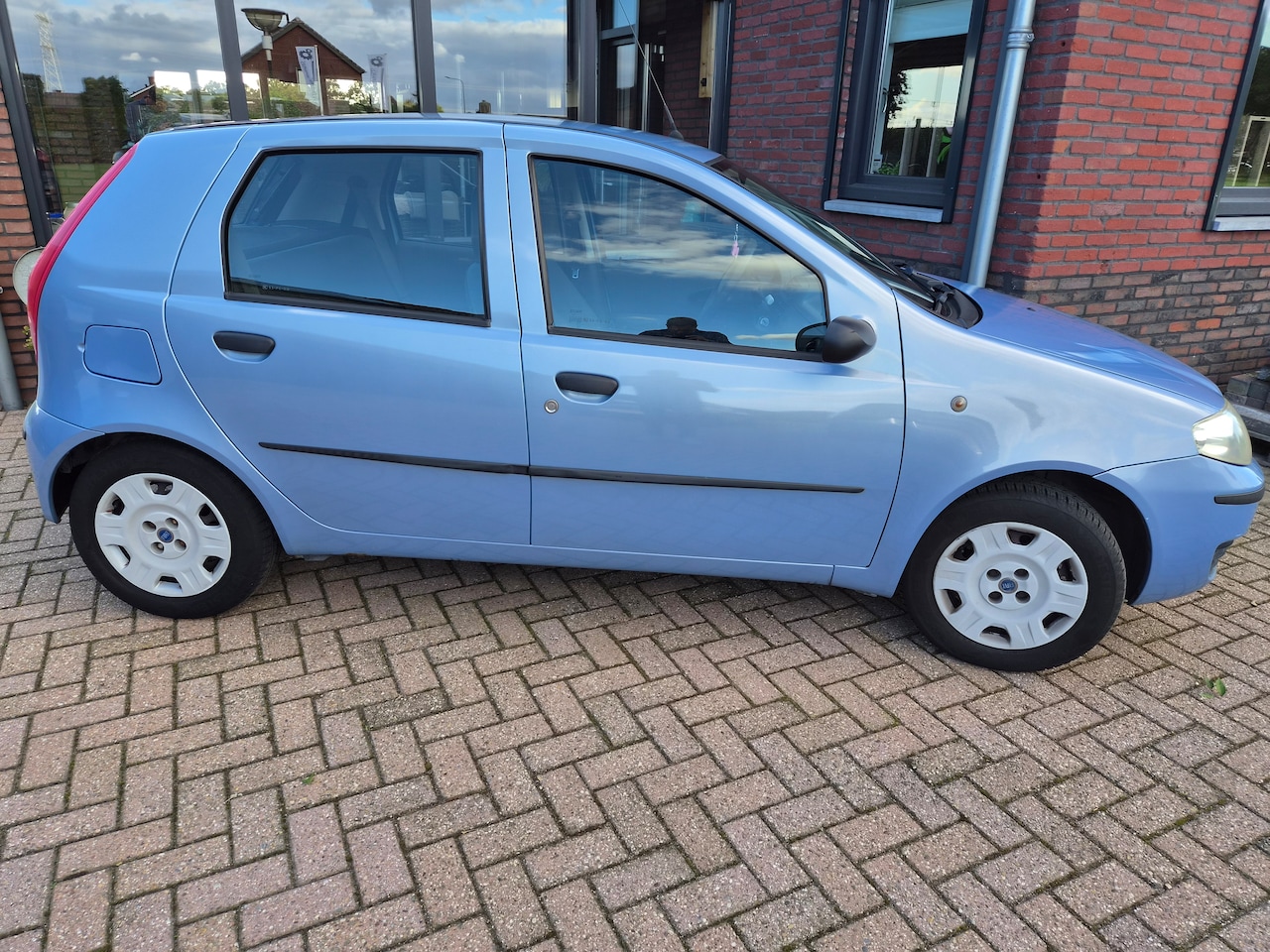 Fiat Punto - 1.2 Active - AutoWereld.nl