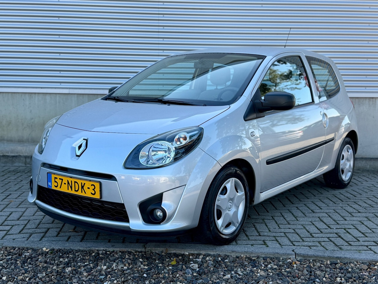 Renault Twingo - 1.2-16V Authentique [ 2e eig.airco,audio ] - AutoWereld.nl