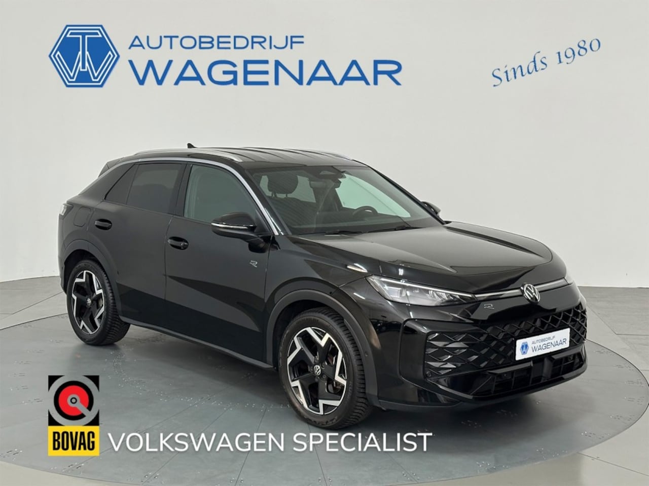 Volkswagen T-Roc - 1.5 ETSI 110KW 150PK R-LINE NIEUW MODEL - AutoWereld.nl