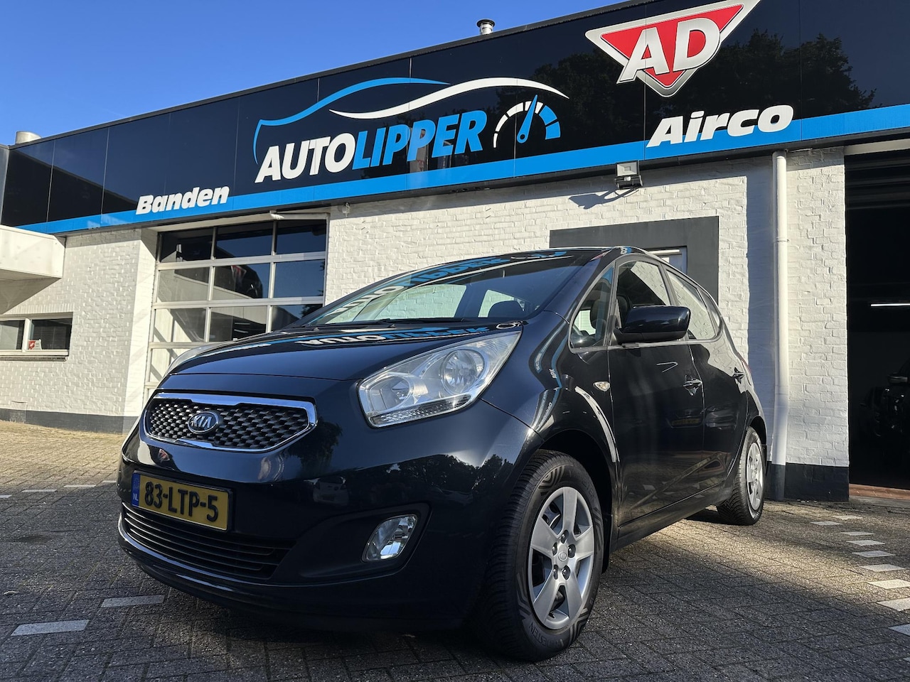 Kia Venga - 1.4 CVVT X-tra /Nieuwe apk bij aflevering/Airco/All season banden/Trekhaak - AutoWereld.nl