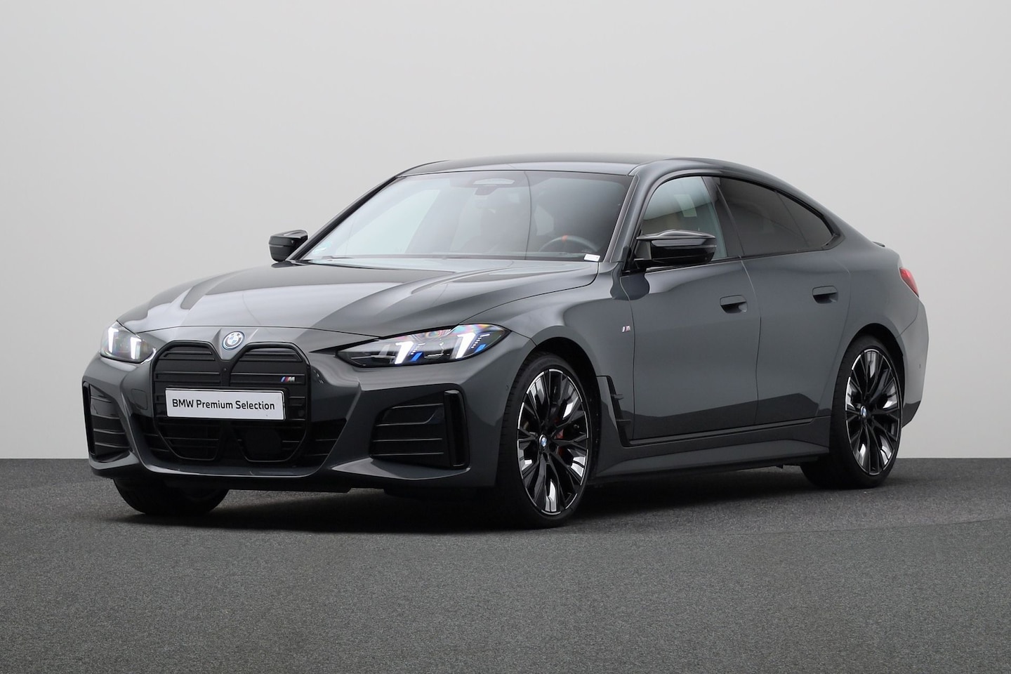 BMW i4 - M60 M Sport Pro 84 kWh | Driving Assistant Professional | HIFI System Harman Kardon | Ele - AutoWereld.nl