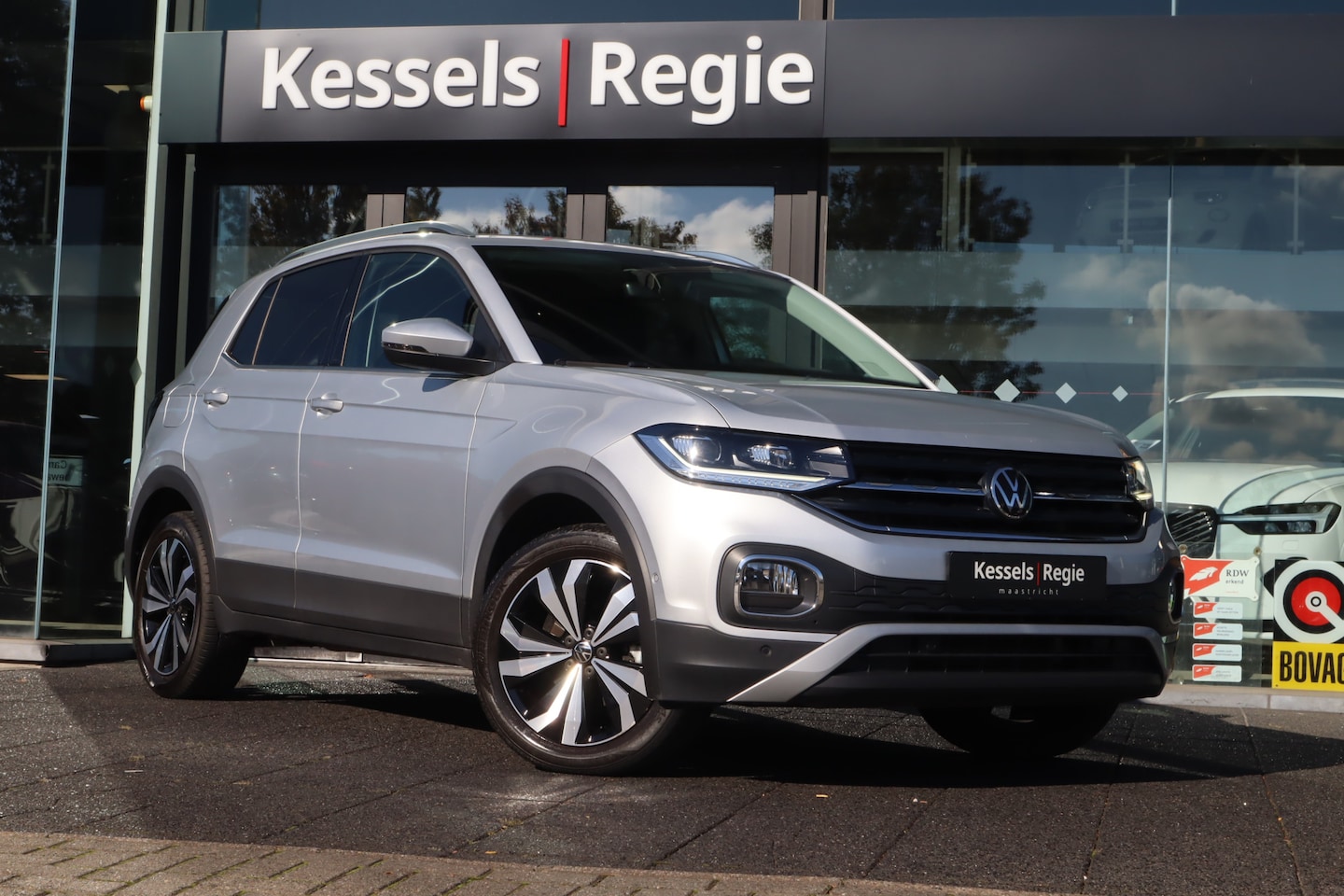 Volkswagen T-Cross - 1.0 TSI Style | Virtual | CarPlay | Camera | ACC | Stoelverwarming | Led | PDC V+A - AutoWereld.nl
