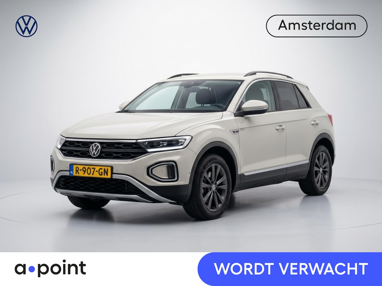 Volkswagen T-Roc - 1.0 TSI Life 110 pk | Navigatie via App | Parkeersensoren (Park assist) | Adaptieve cruise - AutoWereld.nl
