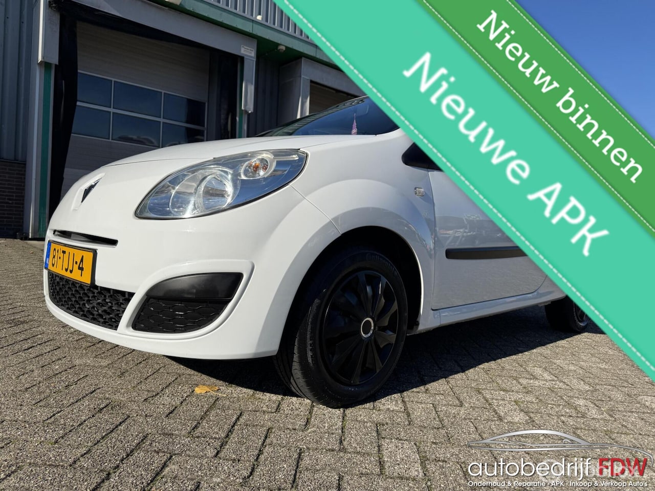 Renault Twingo - 1.2/ELEKTR.RAMEN/AIRCO/ - AutoWereld.nl