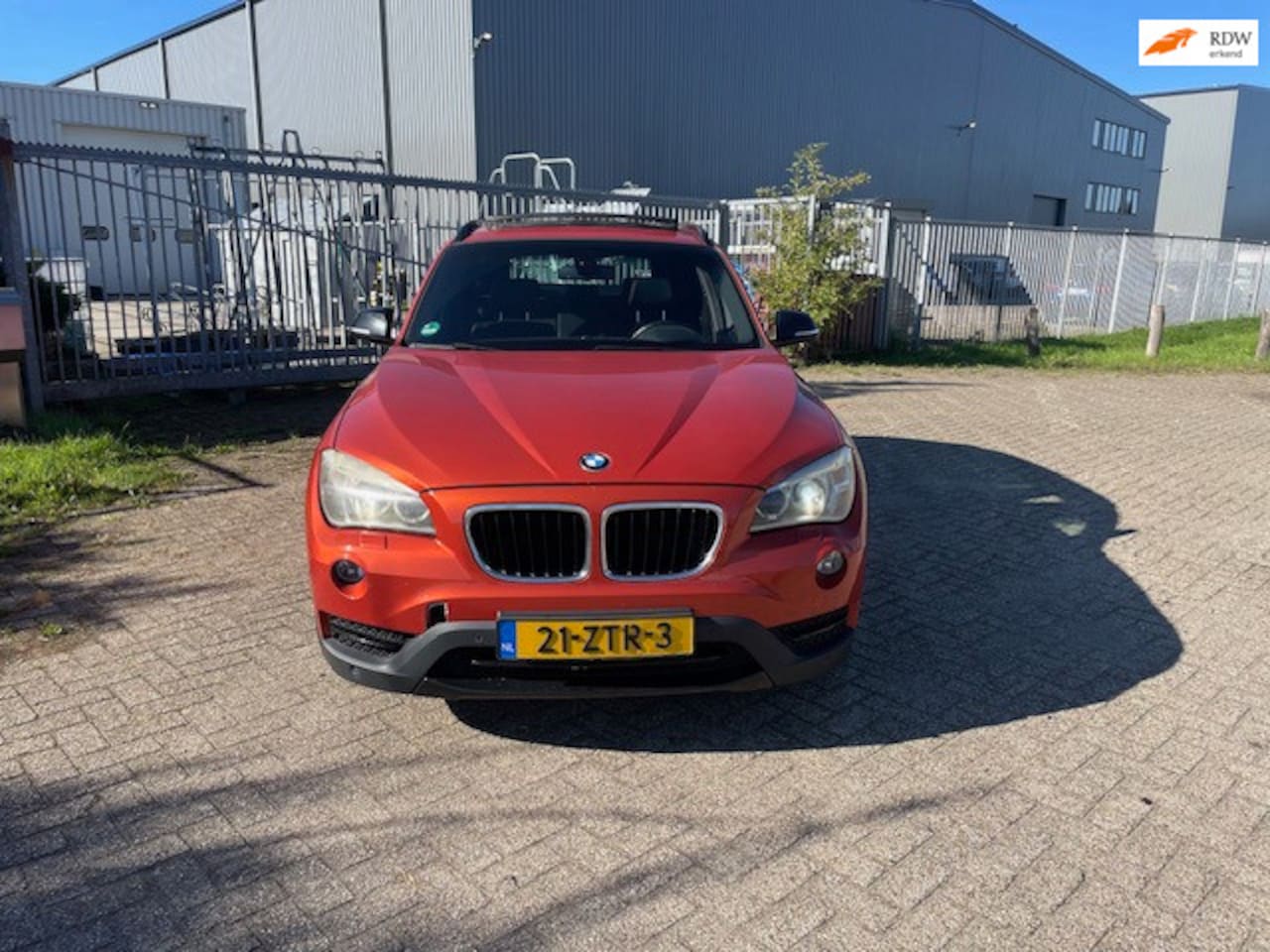 BMW X1 - SDrive20i Upgrade Edition AUTOMAAT PANORAMA DAK ! - AutoWereld.nl