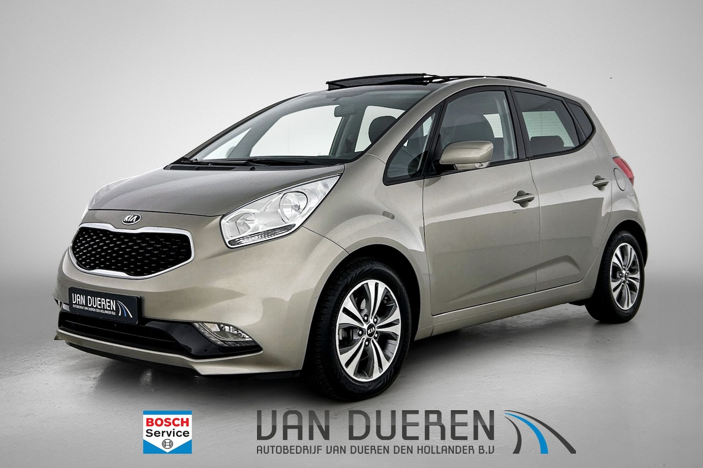 Kia Venga - 1.4 CVVT Summer Edition Trekhaak, Pano - AutoWereld.nl