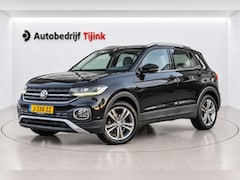 Volkswagen T-Cross - 1.0 TSI Style | Automaat | LED | Trekhaak | Stoelverwarming | Camera | PDC | App-connect |