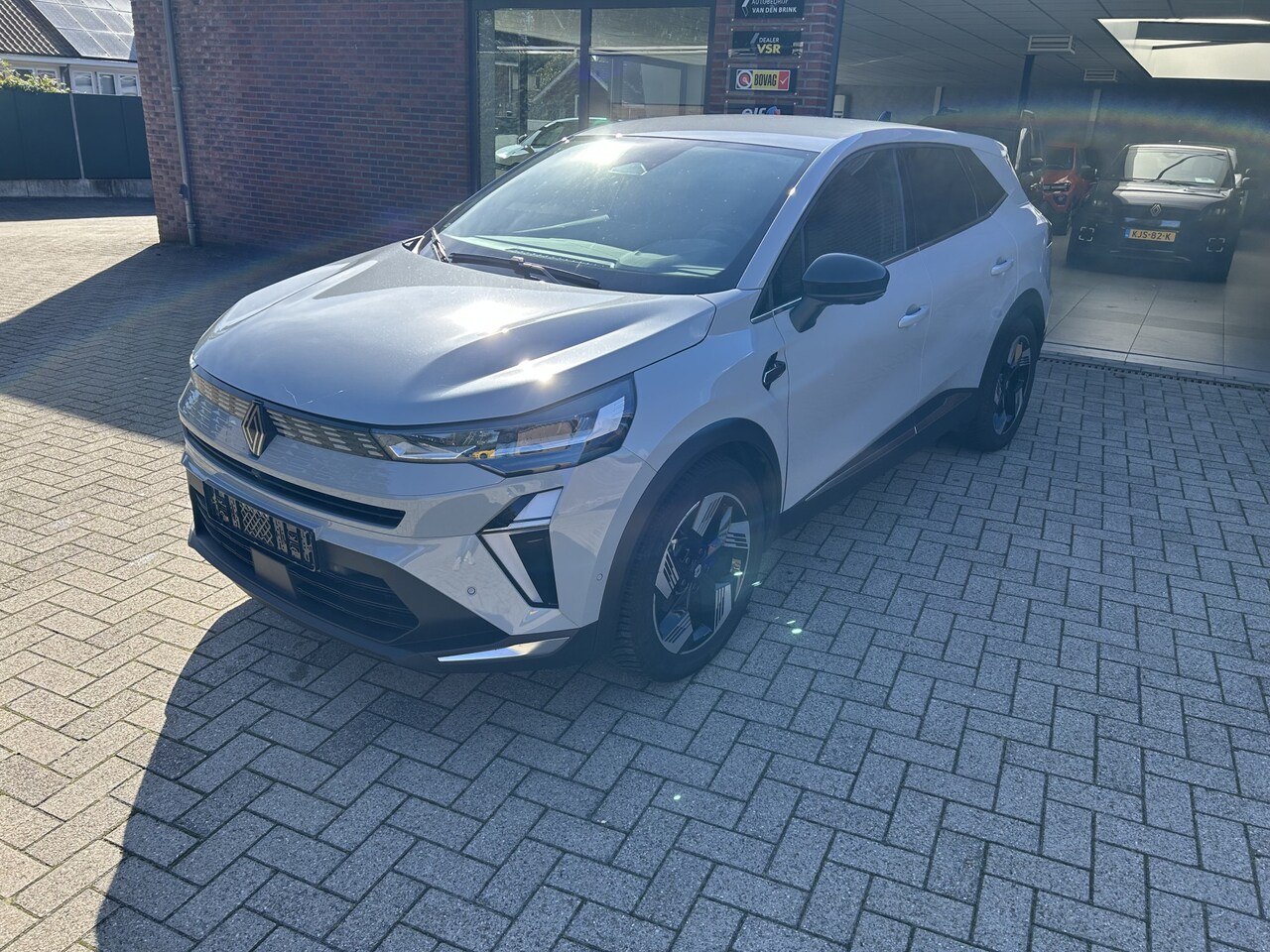 Renault Symbioz - 1.6 E-Tech full hybrid 145 techno - AutoWereld.nl