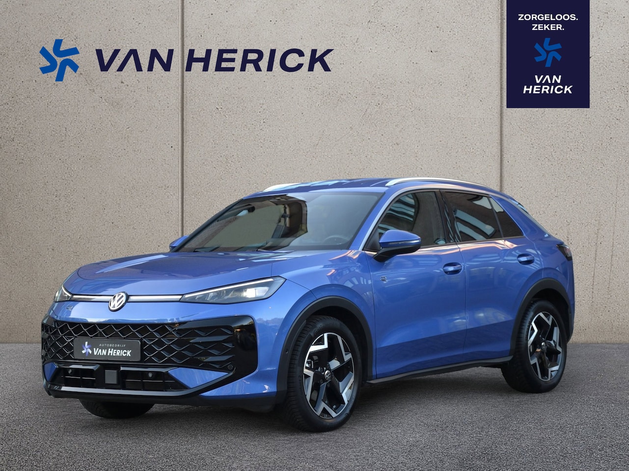 Volkswagen T-Roc - 1.5 eTsi 150PK R-Line Automaat | ACC | Winterpakket | IQ Light | Achteruitrijcamera - AutoWereld.nl